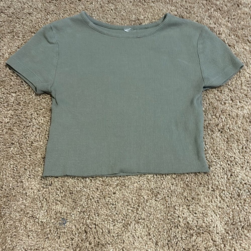 h&m sage green tiny top